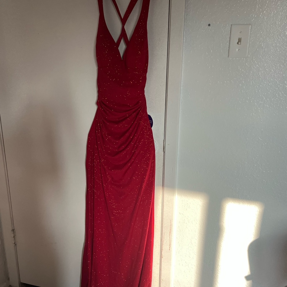 Windsor Red Backless Gown